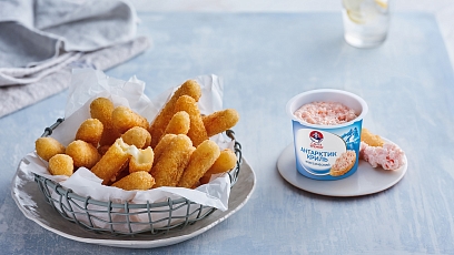  Cheese sticks with krill spread